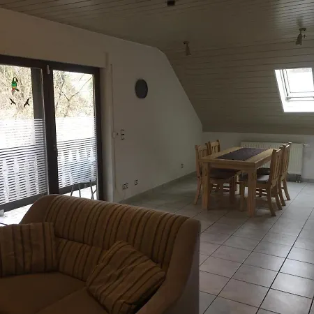 Ferienwohnung Am Viadukt Apartment *