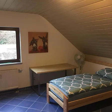 Ferienwohnung Am Viadukt Apartament *